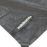 【OneSize ブラック系】 mikikurota（ミキクロタ） ポケット パック ポーチ Pocket Pack Pouch DCF ( ダイニーマ・コンポジット・ファブリック / キューベンファイバー ) クーリエバッグ ショルダーバッグ メッセンジャーバッ - 【公式】2ndGEAR（セカンドギア）Webショップ【登山用品・アウトドア用品専門 買取販売店】
