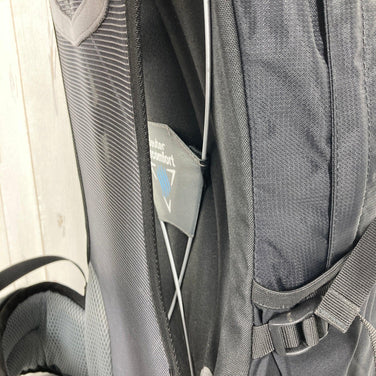 【OneSize ブラック系】 Deuter ( ドイター ) フューチュラ 32 Futura 32 ナイロン バッグ ストレージ バックパック 容量【30L～54L】 z00056443  容量【30L～54L】 バックパック バッグ ストレージ