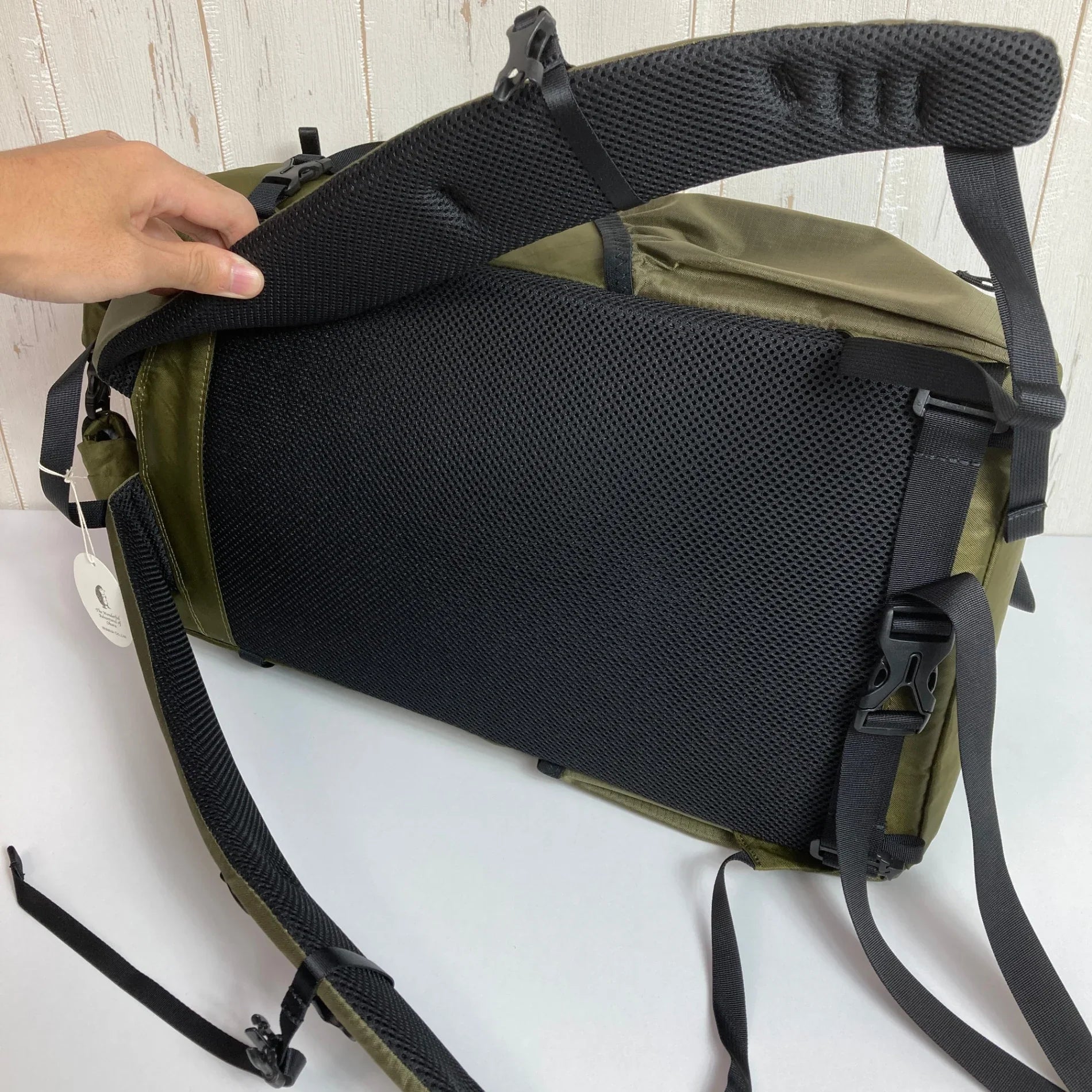 【OneSize グリーン系】 Okara ( オカラ ) ミッテン mitten オリーブ ナイロン バッグ ストレージ バックパック 容量【30L～54L】 ECO PAK EPX200 ( エコパック EPX200 ) z00052137 オリーブ 容量【30 - 【公式】2ndGEAR（セカンドギア）Webショップ【登山用品・アウトドア用品専門 買取販売店】