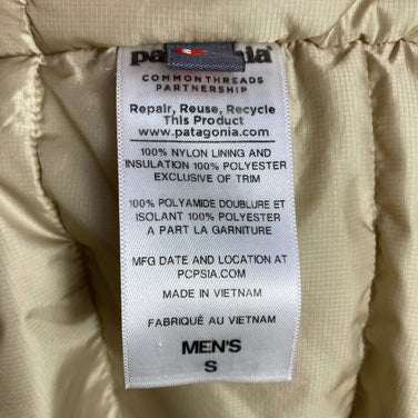 【Men's S パープル系】 2014 Patagonia ( パタゴニア ) ダス パーカー DAS Parka TMPL / Tempest Purple 希少カラー 入手困難 テンペストパープル 化繊ダウン ウェア トップス アウター ジャケット 化繊インサ