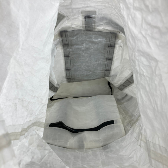【Unisex S ホワイト系】 Hyperlite Mountain Gear Hmg ( ハイパーライトマウンテンギア ) アイスパック 55 Ice Pack 55 White 雪山登山 アイスクライミング ロールトップ バッグ ストレージ バックパック 容量【