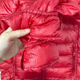 【Women's S レッド系】 Marmot ( マーモット ) 1000 イーズ ダウンジャケット 1000 Ease Down Jacket 最高級1000フィルパワー撥水ダウン ダウン ウェア トップス アウター ジャケット ダウンインサレーション z0005