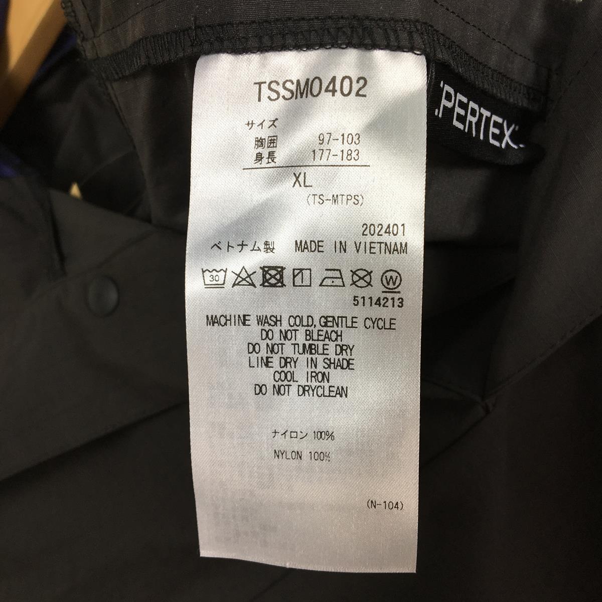 [男女皆宜 XL 黑色] Marmot Archive Anorak 派克大衣 Windshell 连帽套头夹克 Pertex 无限防水 TSSMO402 亚洲制服