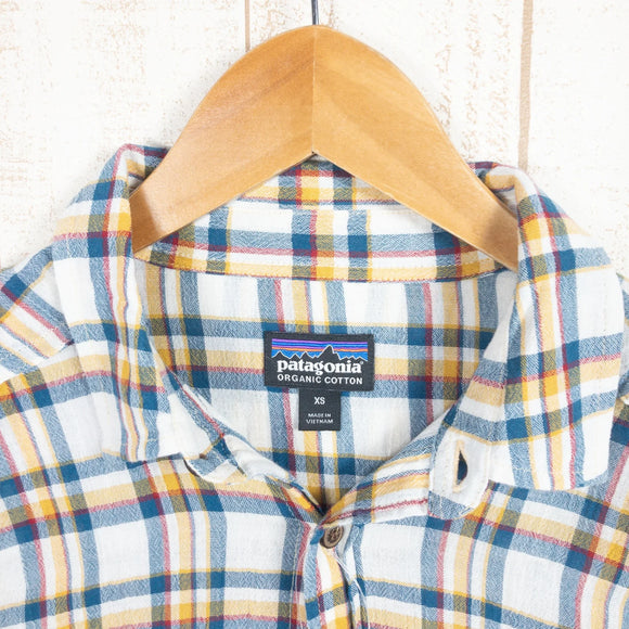 【Men's XS ホワイト系】 2018 Patagonia ( パタゴニア ) オーガニック コットン ライトネル シャツ Organic Cotton Light Flannel Shirt オーガニックコットン ウェア トップス インナー シャツ ロングスリー - 【公式】2ndGEAR（セカンドギア）Webショップ【登山用品・アウトドア用品専門 買取販売店】