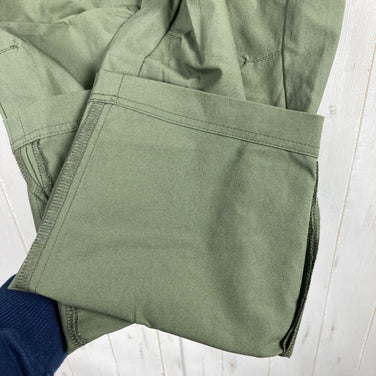 男士 M 绿色 Finetrack Camino 轻便长裤，YMAP 独家尼龙软壳长裤 (z00054294)。