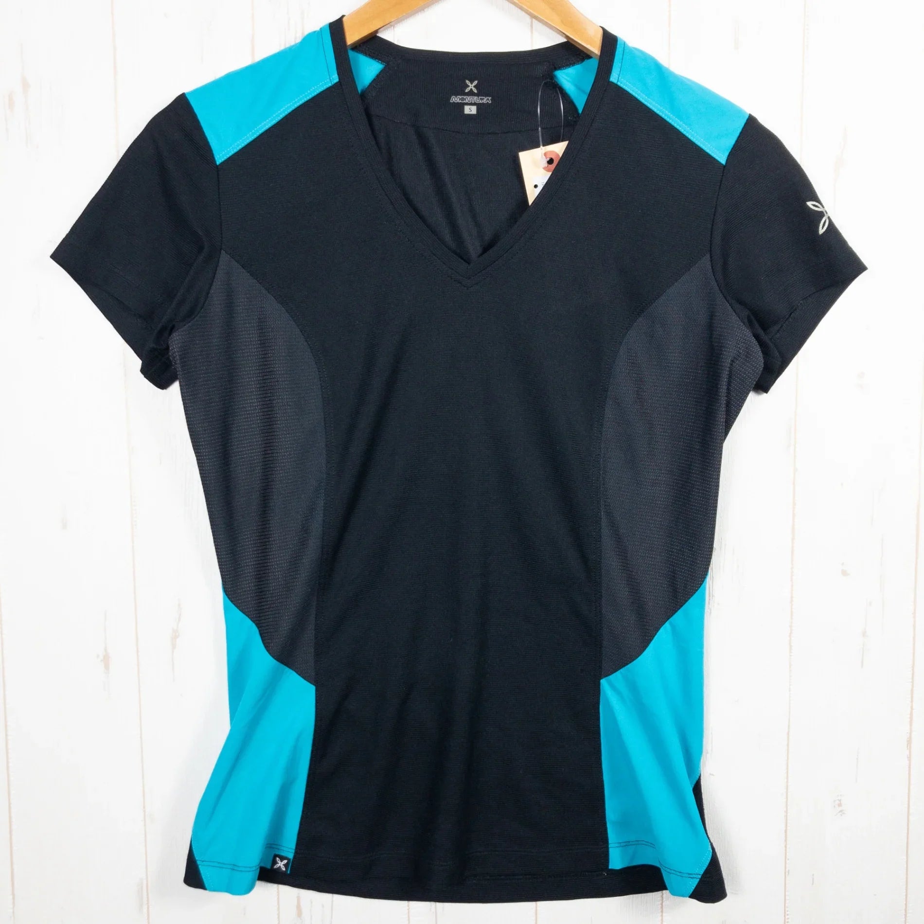 【Men's S ブラック系】 Montura ( モンチュラ ) Vネック メッシュショートスリーブ ウェア トップス インナー シャツ ショートスリーブTシャツ クルーネック 化繊 z00052319 化繊 ショートスリーブTシャツ クルーネック インナー シ - 【公式】2ndGEAR（セカンドギア）Webショップ【登山用品・アウトドア用品専門 買取販売店】