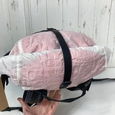 【Unisex M ホワイト系】 Hyperlite Mountain Gear Hmg ( ハイパーライトマウンテンギア ) エレベート 22 Elevate 22 バッグ ストレージ バックパック デイパック 容量【～29L】 DCF ( ダイニーマ・コンポジット