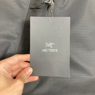 【OneSize ブラック系】 Arcteryx ( アークテリクス ) グランヴィル 30 キャリーオール バッグ Granville 30 Carryall Bag ナイロン バッグ ストレージ トートバッグ z00059934  トートバッグ バッグ ストレー