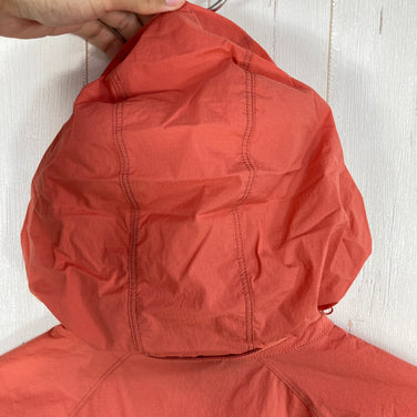 【Men's S ピンク系】 Arcteryx ( アークテリクス ) オッサ ストウフード Ossa Stowhood UPF50+ / 収納可能フード / ストレッチ ナイロン ウェア トップス アウター ジャケット ソフトシェル z00061044  ソフト