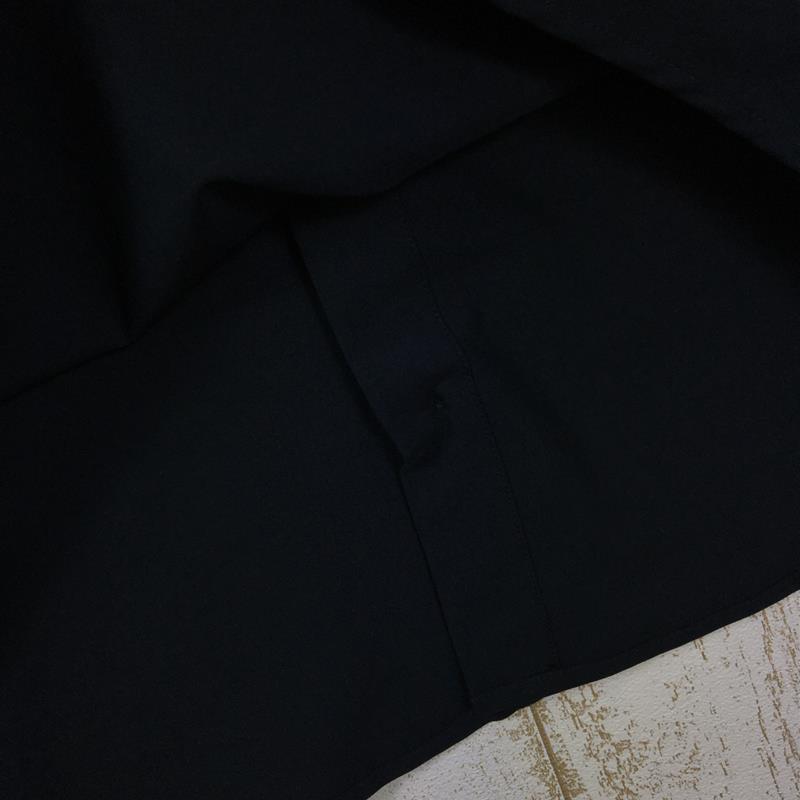 【MEN's M】 フーディニ ロングスリーブ シャツ Longsleve Shirt HOUDINI 267624 ブラック系